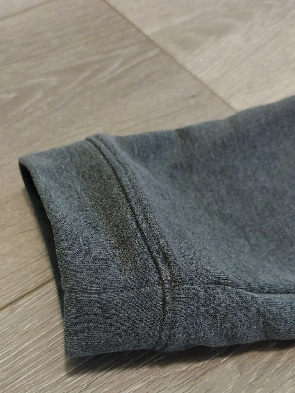 Nike Gray Jogger Sweatpants - Picture 8 of 11